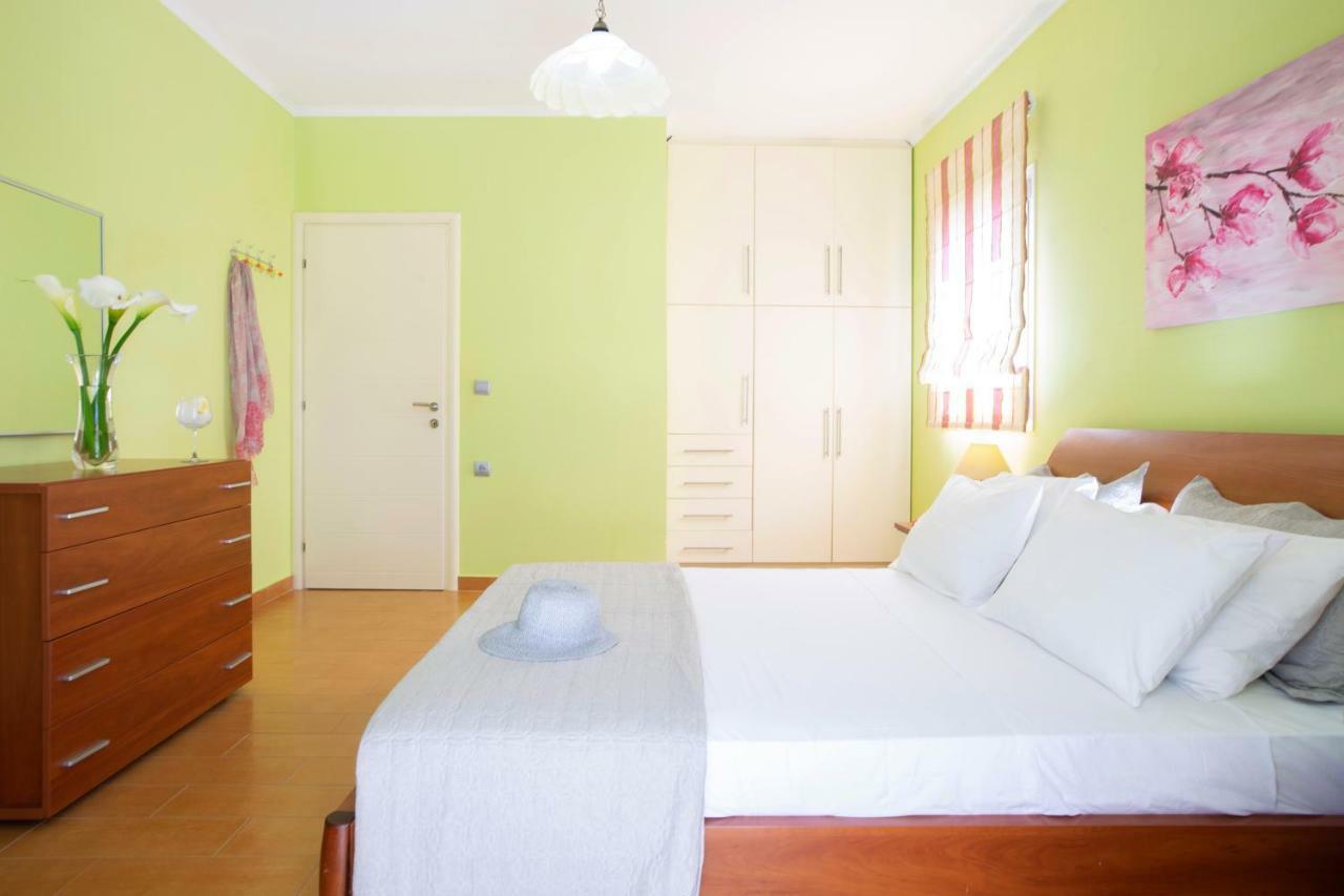 Red Villa Nidrí Kültér fotó
